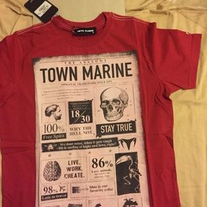 Town Marine Tshirt Red Script